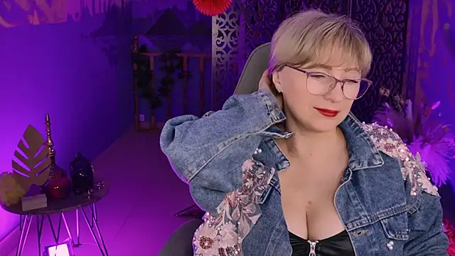 sugar vivien online show from December 15, 2024, 7:31 pm