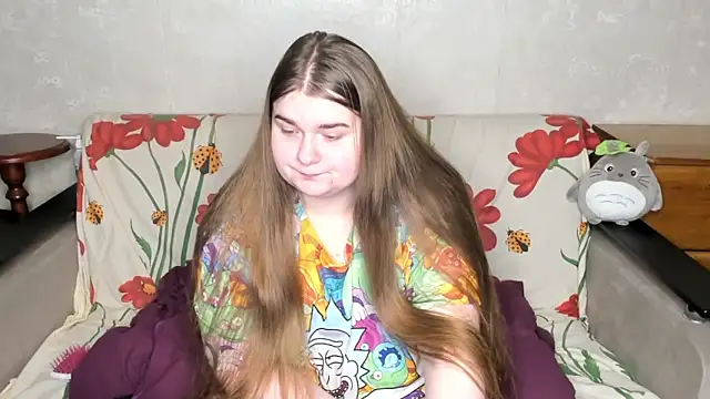 Snapshot of Aushpana chatting on February 11, 2025, 9:53 am Aushpana online show from February 11, 2025, 9:53 am