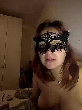 Snapshot of xxcatwomanxx chatting on December 8, 2024, 2:30 pm xxcatwomanxx online show from December 8, 2024, 2:30 pm