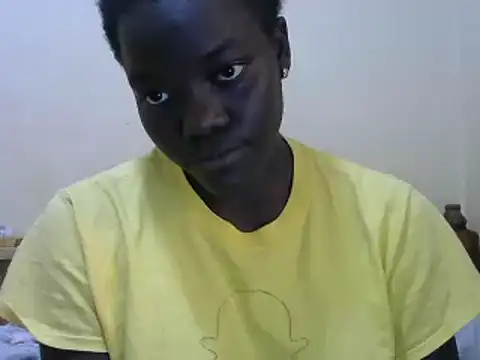 Sweet chico2 online show from December 4, 2024, 3:21 pm