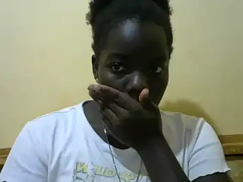 Sweet chico2 online show from December 12, 2024, 3:27 pm