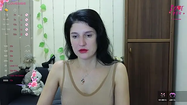 Snapshot of Alianna_Solo_Kisses chatting on March 7, 2025, 12:34 pm Alianna Solo Kisses online show from March 7, 2025, 12:34 pm