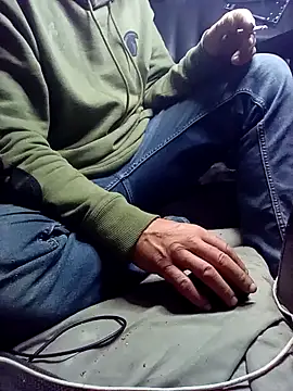 Stickybros2u online show from February 12, 2025, 4:33 am