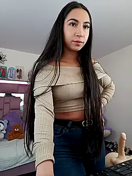 AriadnaCappelletty online show from November 8, 2025, 3:56 pm