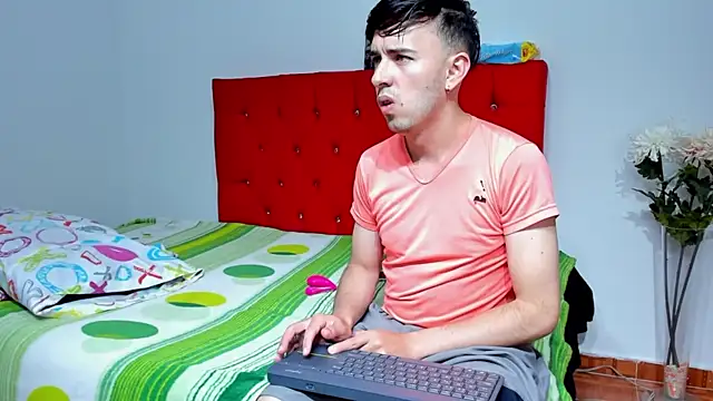 big-dicktop23 online show from February 14, 2025, 2:50 am