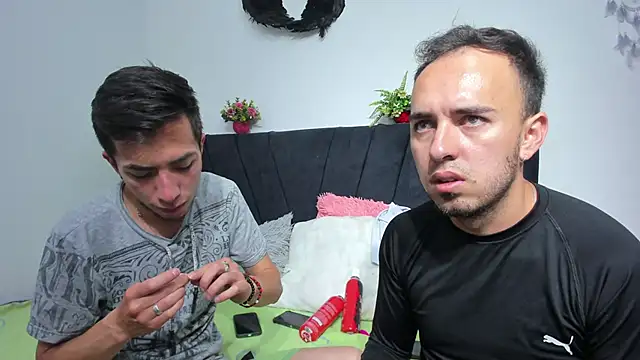 big-dicktop23 online show from April 9, 2026, 4:34 pm