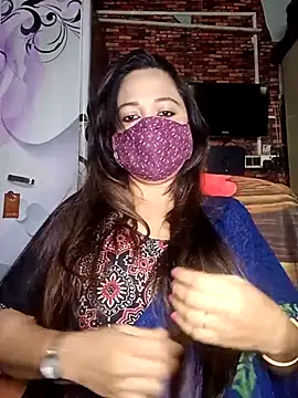 albelasummi702 online show from November 9, 2025, 1:37 am