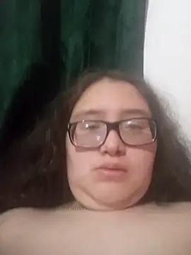 Snapshot of loba9706 chatting on October 5, 2025, 8:12 am loba9706 online show from October 5, 2025, 8:12 am