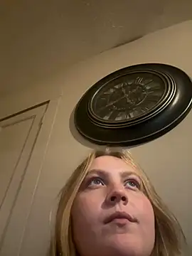 PhatAssBlond online show from December 5, 2024, 12:19 am