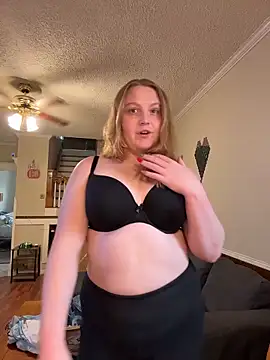 Snapshot of PhatAssBlond chatting on November 11, 2025, 7:36 pm PhatAssBlond online show from November 11, 2025, 7:36 pm