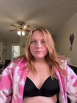 Snapshot of PhatAssBlond chatting on November 14, 2025, 5:55 pm PhatAssBlond online show from November 14, 2025, 5:55 pm