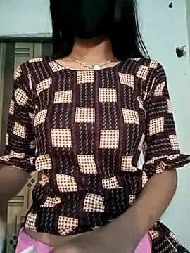 Raya-Moni online show from November 14, 2025, 1:54 pm