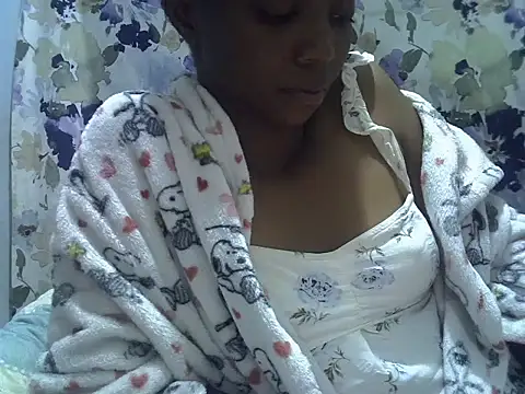 Snapshot of ElianeHot chatting on June 22, 2026, 6:49 pm ElianeHot online show from June 22, 2026, 6:49 pm