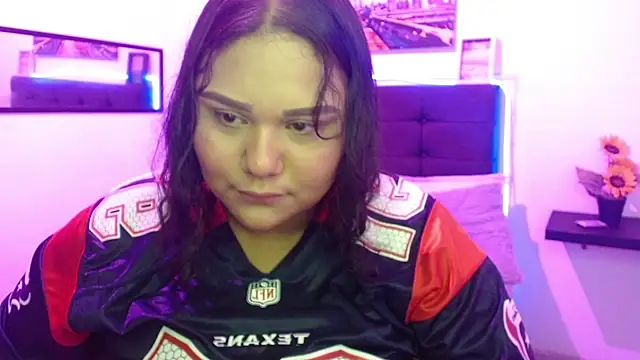 Alisteresa  online show from November 13, 2025, 1:37 am