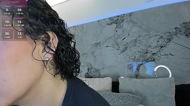 LIZ HOLMES online show from October 28, 2025, 10:30 am