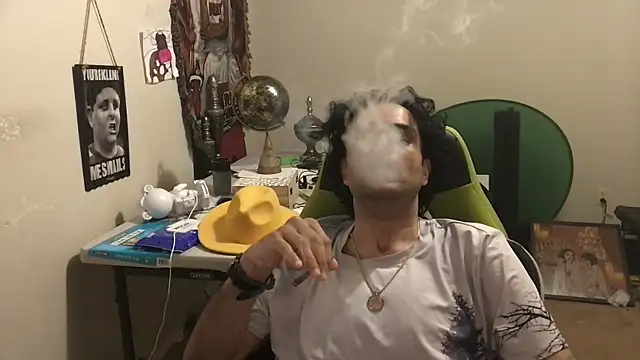 Snapshot of GForceSavage chatting on November 15, 2025, 1:03 am GForceSavage online show from November 15, 2025, 1:03 am