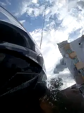 Snapshot of MiaStor chatting on October 14, 2025, 9:37 pm MiaStor online show from October 14, 2025, 9:37 pm