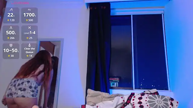 Snapshot of MiaStor chatting on February 21, 2026, 8:37 am MiaStor online show from February 21, 2026, 8:37 am