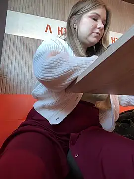 PumaShyXD online show from October 17, 2025, 11:02 am