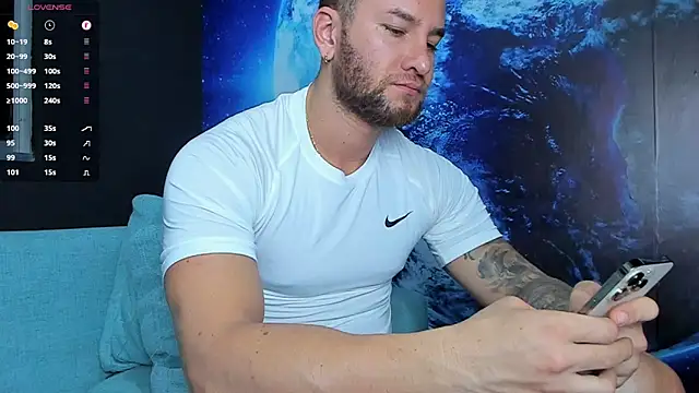 delessandro world online show from October 13, 2025, 1:05 am