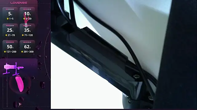 Queen of the ring1 online show from November 6, 2025, 10:16 am