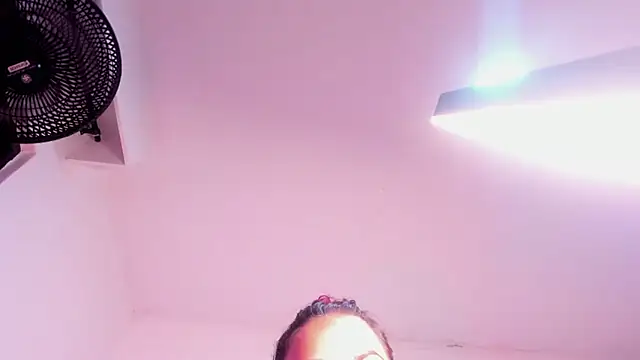 amber demons2021 online show from March 11, 2025, 1:26 am