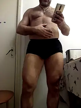 Snapshot of BartalesDaddy chatting on January 1, 2025, 3:57 pm BartalesDaddy online show from January 1, 2025, 3:57 pm