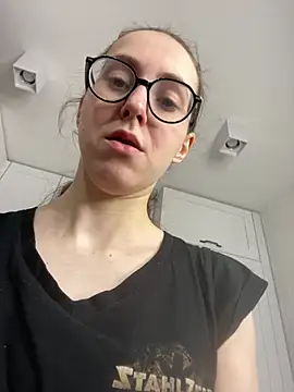 MartiniiSelenna online show from March 2, 2026, 6:58 am