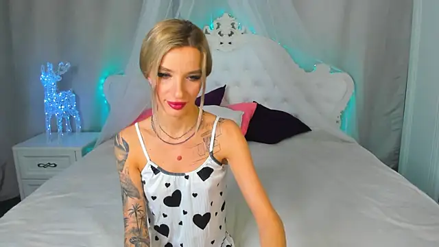 AlinaLovelyX online show from December 30, 2024, 1:15 am