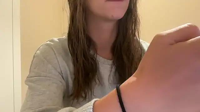 Kimpossible   online show from October 2, 2025, 8:05 pm