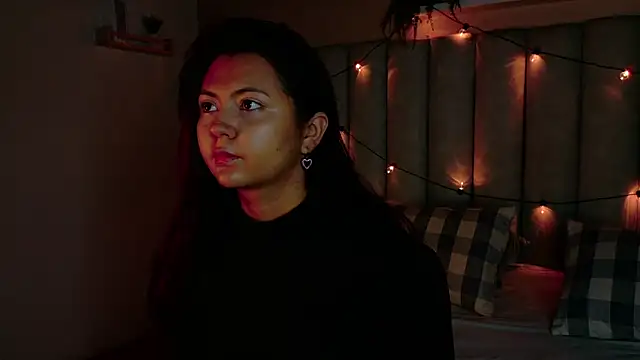 alaia-rogers online show from December 23, 2025, 11:08 am