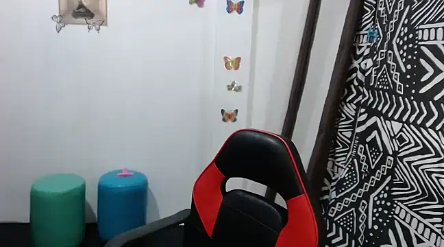 felinas6969 online show from March 12, 2025, 12:20 am