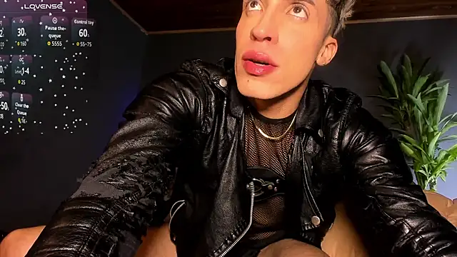 Angel Snowhotxxx online show from November 9, 2025, 11:41 am