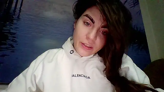 AliceTailor online show from May 4, 2026, 6:37 pm