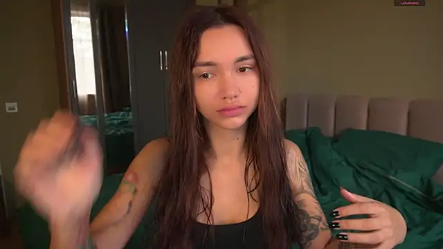 Teo Rose online show from October 10, 2025, 6:34 am