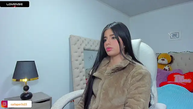 Snapshot of carlaperez_ chatting on January 2, 2025, 2:33 am carlaperez online show from January 2, 2025, 2:33 am