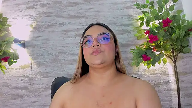 Snapshot of Celeste_Mcs_ chatting on October 25, 2025, 3:36 am Celeste Mcs online show from October 25, 2025, 3:36 am