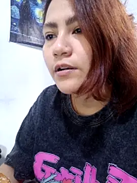 Snapshot of ZUCAAT chatting on February 14, 2026, 4:20 am ZUCAAT online show from February 14, 2026, 4:20 am