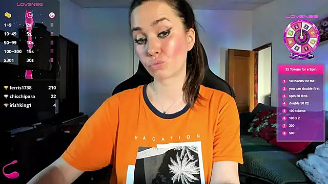 Snapshot of PlayfulGoddess chatting on March 20, 2025, 3:04 pm PlayfulGoddess online show from March 20, 2025, 3:04 pm