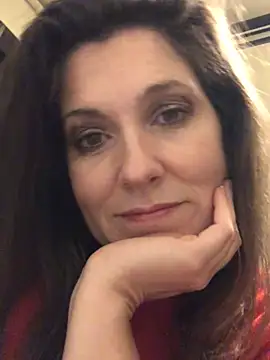 Snapshot of Lwhite1 chatting on January 3, 2025, 8:01 pm Lwhite1 online show from January 3, 2025, 8:01 pm
