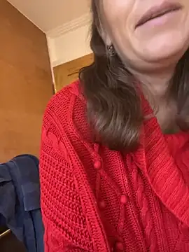 Snapshot of Lwhite1 chatting on October 3, 2025, 3:42 pm Lwhite1 online show from October 3, 2025, 3:42 pm