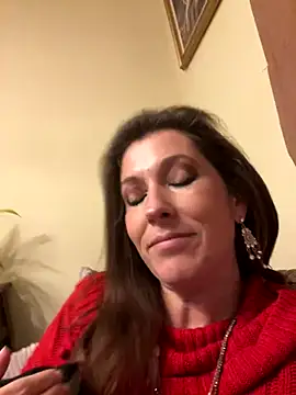 Snapshot of Lwhite1 chatting on November 22, 2025, 6:29 pm Lwhite1 online show from November 22, 2025, 6:29 pm