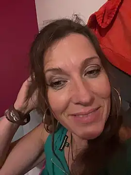 Lwhite1 online show from June 29, 2026, 10:54 pm