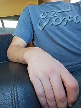 REDHAMMER  online show from November 6, 2025, 6:20 pm