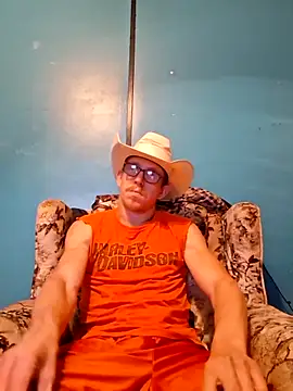 REDHAMMER  online show from May 10, 2026, 3:23 am