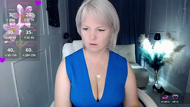 Juarnea online show from October 26, 2025, 3:45 am