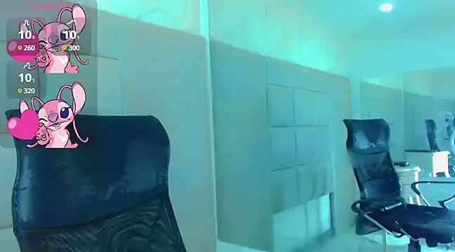 KayleighDreams  online show from February 20, 2025, 7:45 am