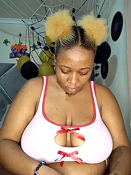 CocoBootyyy online show from October 26, 2025, 10:36 pm