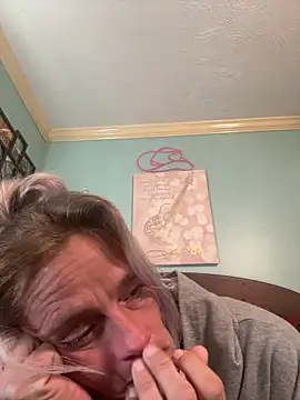 vixendoll87 online show from November 17, 2025, 5:19 pm