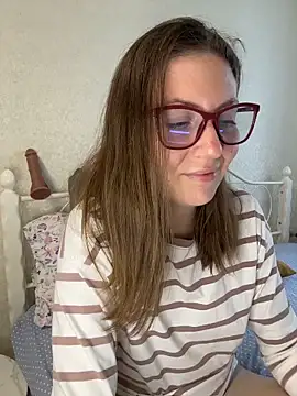 Snapshot of BeatriceTender chatting on May 31, 2026, 12:45 pm BeatriceTender online show from May 31, 2026, 12:45 pm